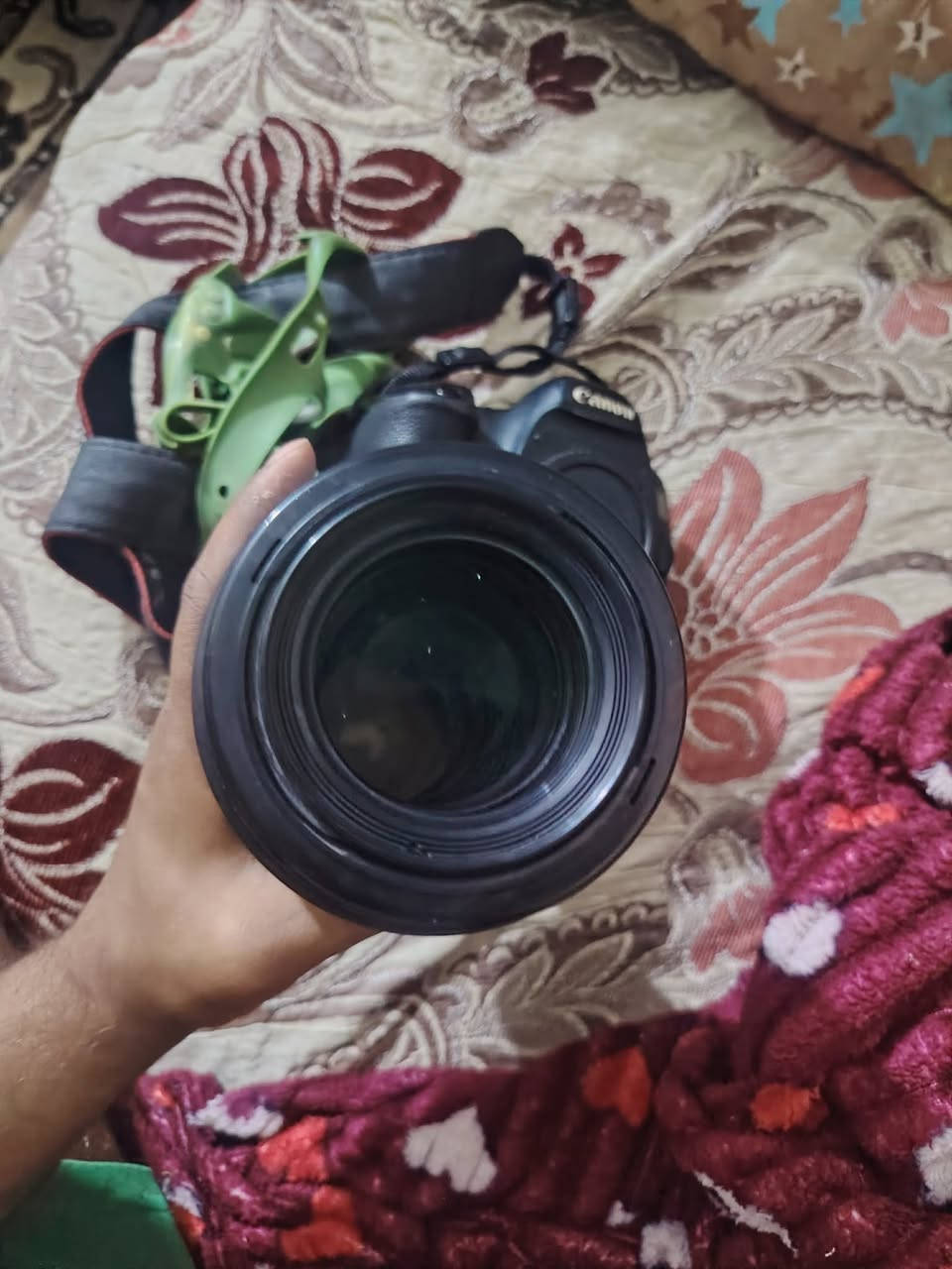 كامره كانون 5Dmark3 +عدسه 70 200فتحه 4 +فلاش خارجي V860  نضافه 100%  الكامره مكلف بيه تريده رسلني اضيفك وي صاحب الكامره خاص وتفقو /


**إذا كنت صاحب هذا الإعلان وتريد حذفه لأي سبب، رجاءا أرسل رسالة إلى الدعم الفني**