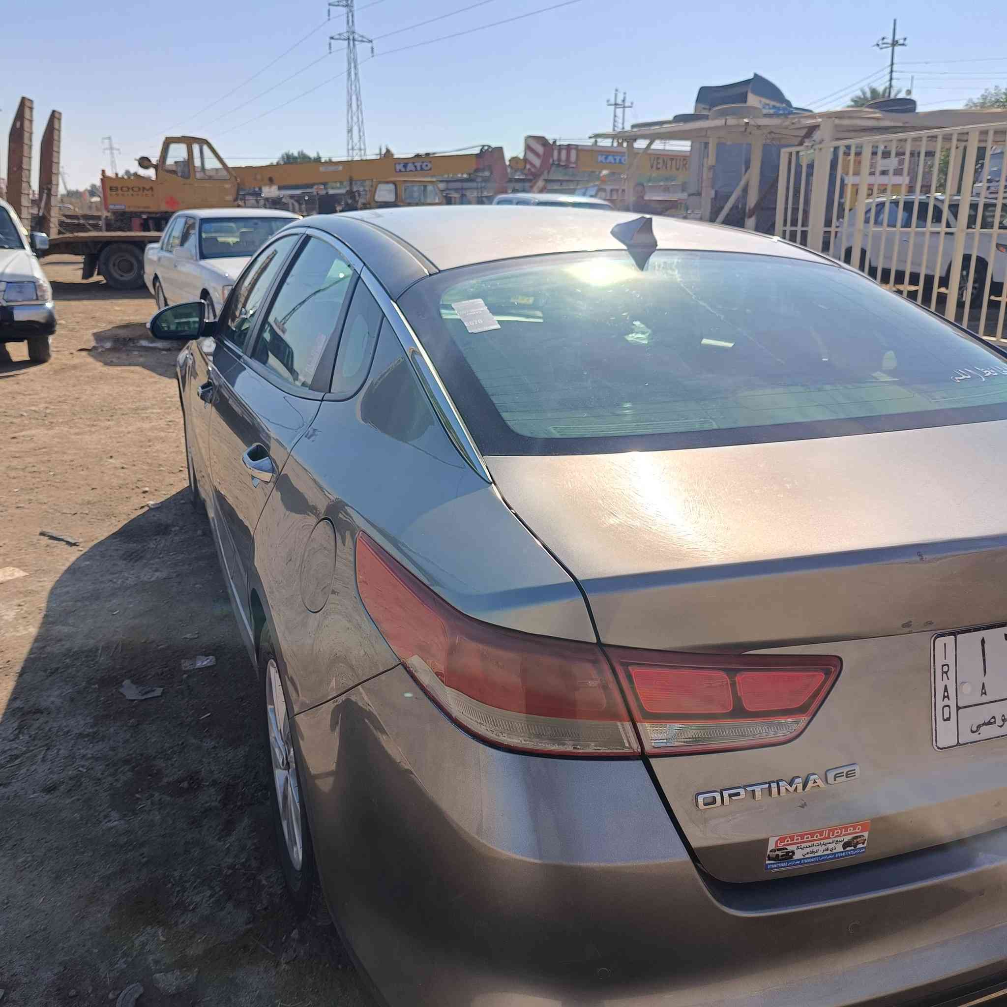 السلام عليكم
للبيع كيا اوبتيما وارد امريكي موديل 2018 
السياره جديده حيل بيها قطعه وحده صبغ 
البنيد فقط مبدل ومصبوغ 
محرك 2400 GDI 
مواصفات حلوة معروفه الأمريكي 
السعر المطلوب 128 وبيها مجال 
عنوان السياره ذي قار ناحية ميسلون 
للاستفسار الاتصال بالرقم 
***********
السونار مرفق مع الصور
