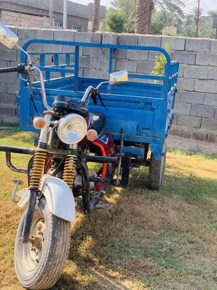 السلام عليكم ستوته دايوان موديل ٢٠١٣
نضيفه مابيها اوراق اتعهدلك دوله وعشاير 
السعر ٦٥٠
مكاني بغداد الشعله//‭٠ ٧٨٦ ٦٧٢ ٤٤٠٢‬
