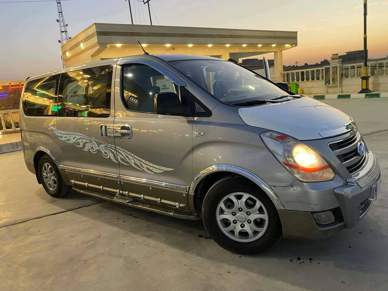 ستاركس مسكر اصل موديل ٢٠١٢
رقم بغداد 

كفاله عامه كير مكينه كشر 

كير عادي سبع نمر وي البك ترايك لل٢٠٠

تبريد ثلج 

سنويه ل ٢٨ 

مصفره هيئه غرامه 

سونار بيها 

السعر 173$

***********
