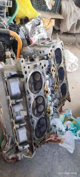 كورات محرك 3300 مال حاويه كاملات مع الرواجز وقبق الولفات 
***********
