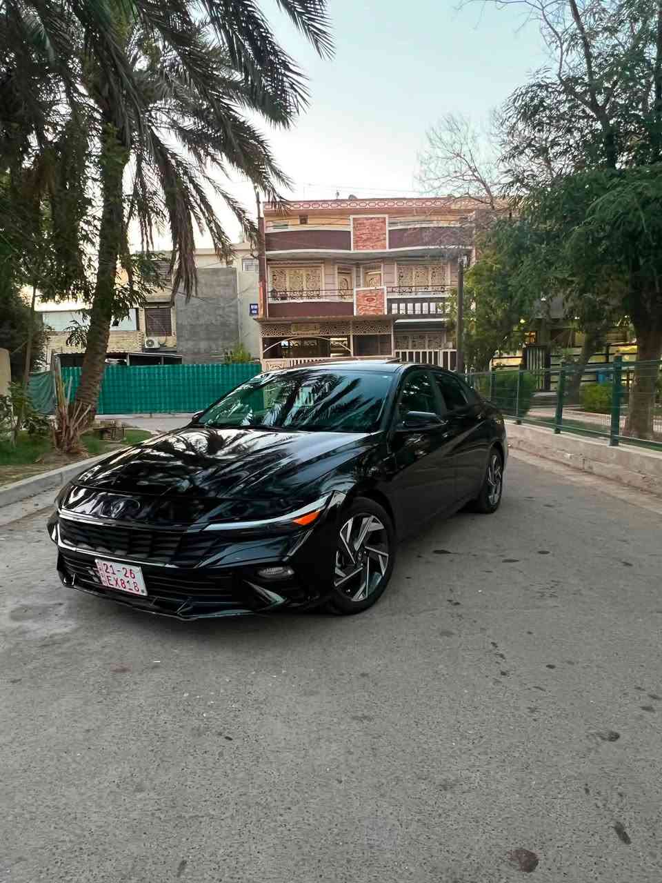 سلام وعليكم
النتره٢٠٢٥ فول موصفات رقم كاتي شرط الترقيم
حادثه تبديل بنيد وربع جاملق باب كلير امريكا
بدون دواخل ايرباك ستيرن وراجع 
مواصفات 
دخول ذكي 
تحديد مسار
قياده ذاتيه
تحديد سرعه
بصمه ابواب
بصمه تشغيل
رادار امامي 
رادار جانبي
رادار خلفي
كشنات جلد
هند بريك كهربائي 
اشاير بل مري
تشبول ٧الوان
محرك 2000 دوش
كشنات تدفئه 
ستيرن تدفئه 
سلايت 
بعد اكو مواصفات ما ذاكره
السعر 145وبيه مجال 
***********الرقم
