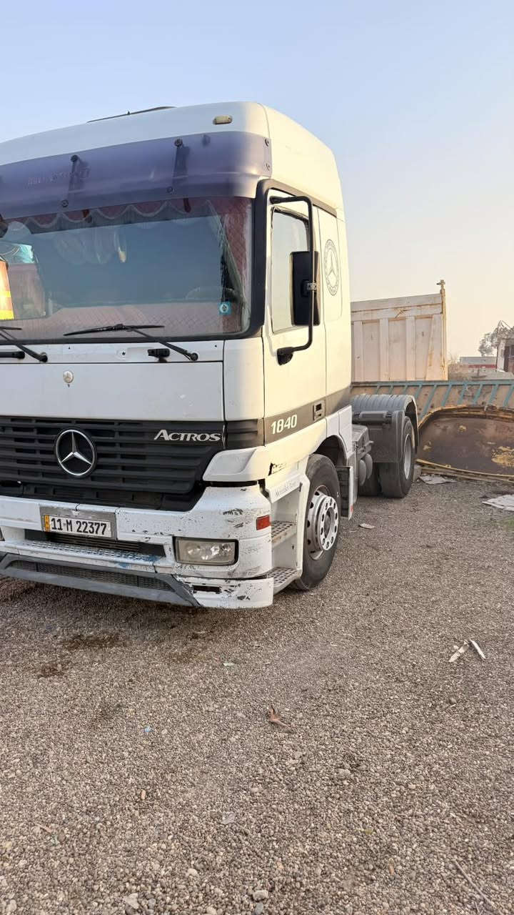 اكتروس ميكه موديل 1997 
رقم بغداد انكليزي 
مثبته بالسنويه عربانه 4 محاور 
حجم 1840 محرك مجفت جديد 
جاهزه للشغل مابيهه نقص 
السعر / 180$ وبيهه مجال 

معرض الرشيد لتجارة السيارات
للاستفسار/***********
