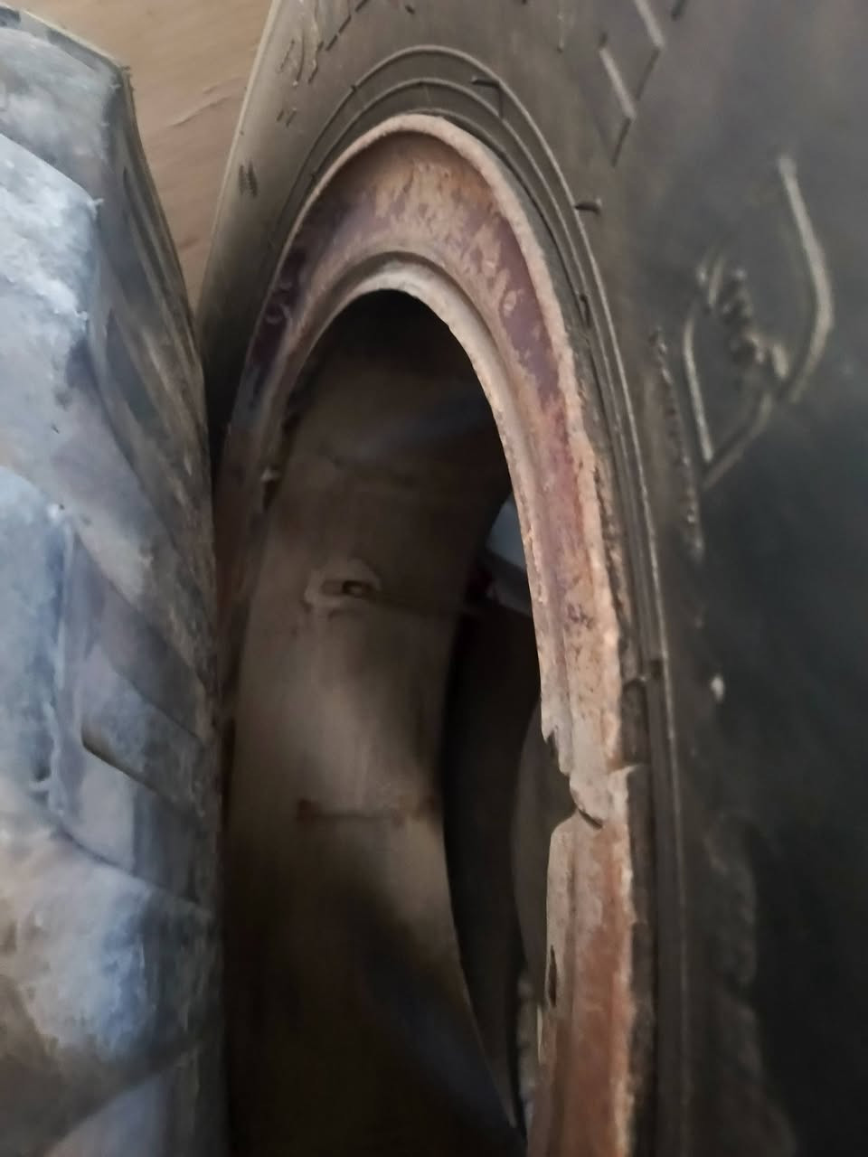زوج تيرات جدد  ويل لماني جديد جاهزات مكان نجف ‏‪***********‬‏
