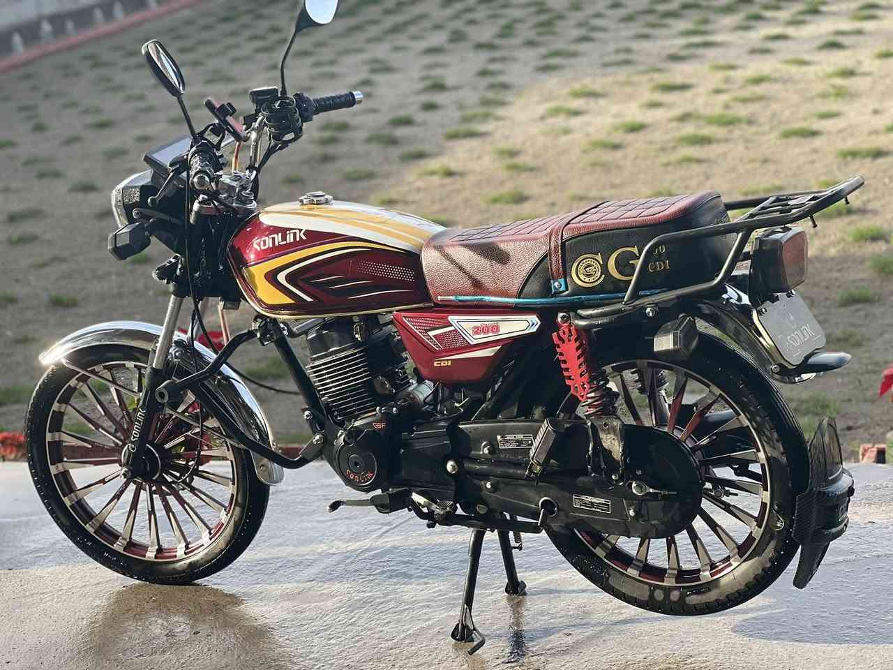 السلام عليكم دراجه سولنك ايراني موديل 2025 ضاغطه وزنجيل بيها منفيس مكاني الخالديه السعر 950قفل الخاص مغلق ***********
