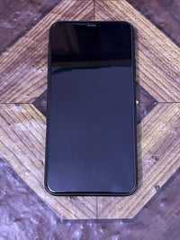 11 برو ماكس ذاكره 256 قويه كل بطاريه 81 ومامزوده ولا مستبدله ويا كيبل ...