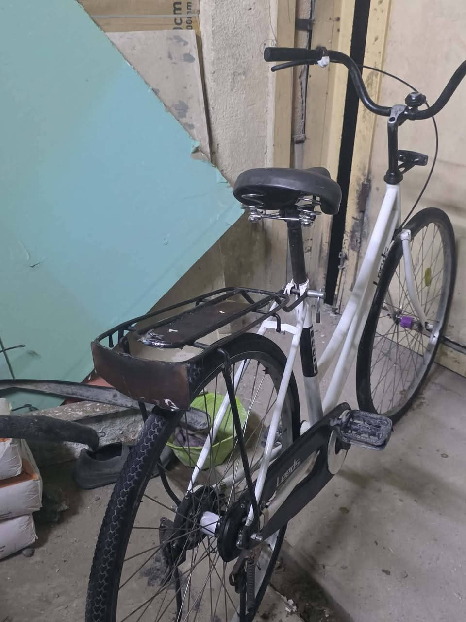 البيع شركه اليدز مديل ١٨ غراض كامله السعر ١١٠ وبي   نضيف وياله موس البيع او مراوس مكاني كربله حي العام يم المول 👨‍❤️‍👨


**إذا كنت صاحب هذا الإعلان وتريد حذفه لأي سبب، رجاءا أرسل رسالة إلى الدعم الفني**