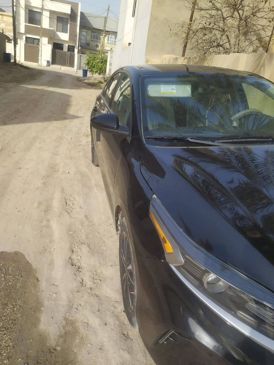 كيا فورتي 2023 
المحرك /2000 دوش 

الكير /AT

الممشى / 29 الف كم. 

الضرر/ تبديل قطعتين فقط بنيد وجاملغ امامي فقط 

المكان / بابل حله

السعر / 135  وبيها مجال 

التواصل / ***********
