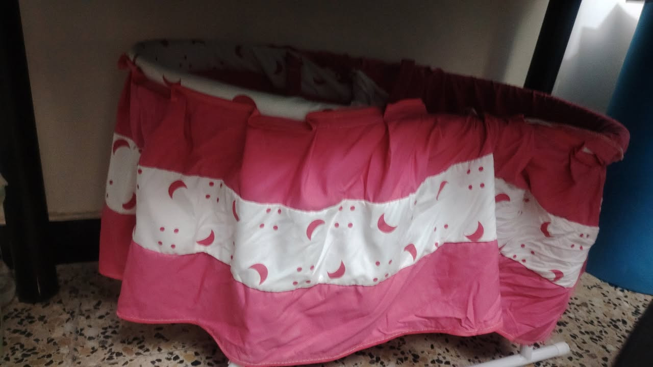 مرحبا جديدات كلش نضيفات ابد مامستخدمتهن البيع كلهم ب76 كراده داخل


**إذا كنت صاحب هذا الإعلان وتريد حذفه لأي سبب، رجاءا أرسل رسالة إلى الدعم الفني**