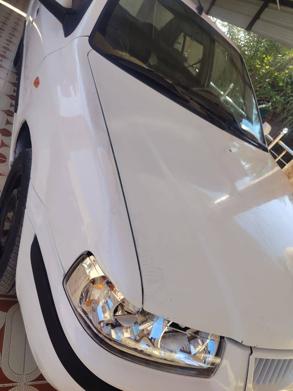 السلام عليكم
سمند موديل 12 كرستال رقم بغداد انكليزي مشروع وطني 
مكينة كير حدادية امامية خلفية 
كهربائيات كاملة
دوشمة جديدة
كفالة عامة ماعدا الي مأشر عليه بالصور
تخم تاير جديد
السعر 47 وبيه مجال 
مكاني واسط
***********
***********
