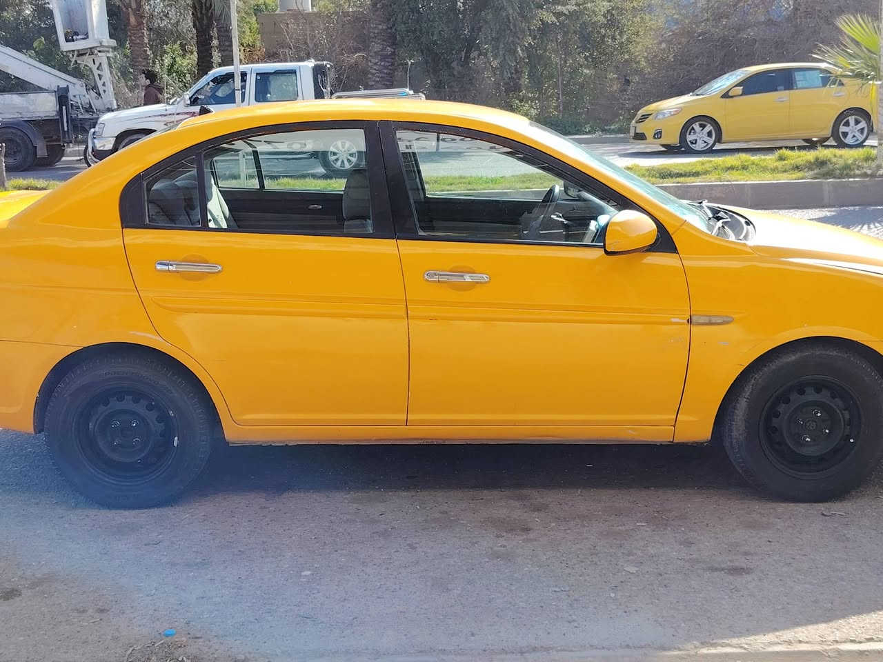 ملاحضه /السياره شاغر أتريد صك ساحب الاضباره شرط التحويل رقم كركوك دفتر بانزين 
اكسنت موديل 2010 كندي محرك 16 لاصرف لابخار تبريد يشتغل كير اوتوماتيك ضرر جامرلق وبنيد شرط القانونيات
السعر 55 بيه مجال رقمي ***********
