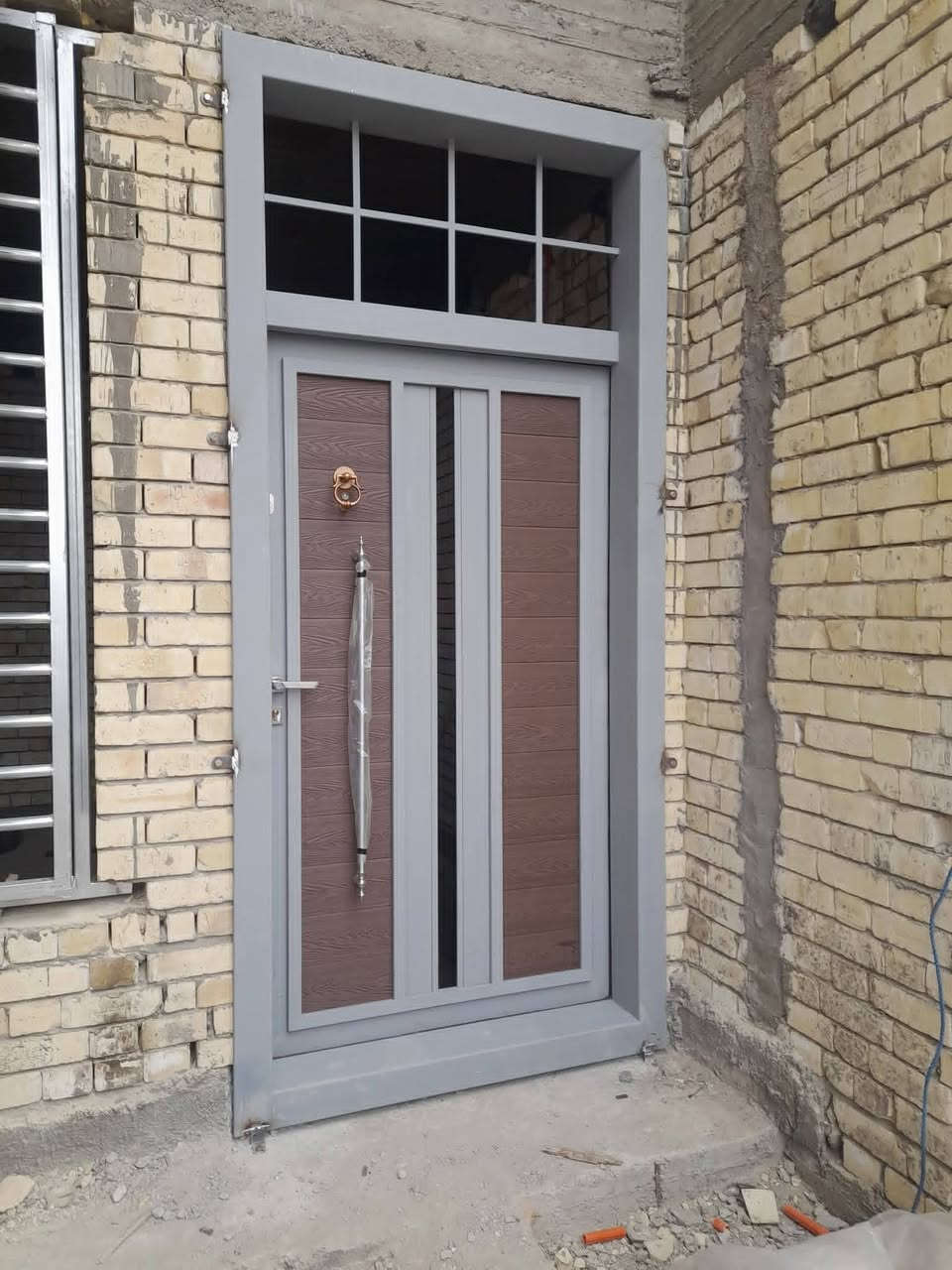 🚪🔥 معمل حدادة الفهد 🔥🚪
إذا تريد باب يشرّف بيتك ويعيش سنين… إحنا عنوان الجودة 💪
✔ أحدث موديلات الأبواب العصرية
✔ باب قاصة مودرن بأجمل التصاميم
✔ باب قاصة بديل الخشب (فخم – عملي – سعر مناسب)
✔ باب تشطيب شخاطة مرتب ونظيف
✔ باب تشطيب بوري مدور شكل راقي وقوي
✔ شبابيك حديد حديثة حسب الطلب
🎨 ألوان ثابتة ومميزة
🛠 شغل مضبوط 100% ودقة بالتفاصيل
📐 قياس وتركيب بخبرة عالية
💰 أسعارنا مدروسة وتناسب الجميع
والشغل تشوفه بعينك قبل لا تستلم 👌
📍 العنوان: الشطرة – شارع الحولي
📞 للحجز والاستفسار: ***********
✨ معمل حدادة الفهد… بابك علينا والباقي عليك ✨
