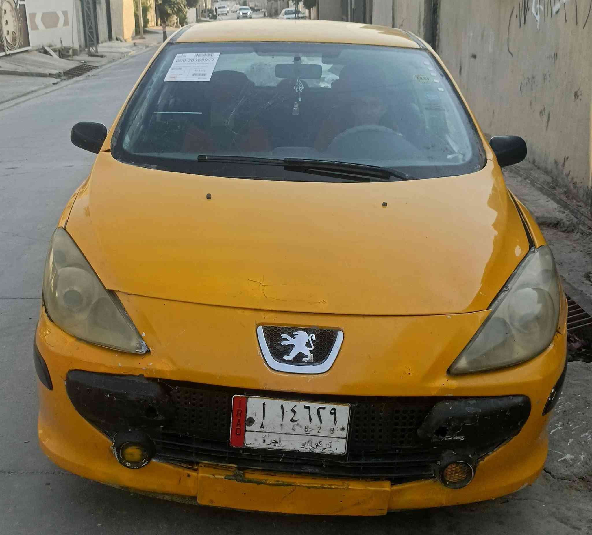 اعاود ال سيارة بيجوا مرتبة 2006 سنوية عاج نشر بسبب الوعود الكاذبة ‏‪***********‬‏ اتصل وتدلل مناسبة شغل واطلع وخير من الله وسعرها معقول ومناسب  محرك كير كورلا اوتوا ماتيك و اقتصادية وبالحقيقة احلى وسنوية عاج مكفولة.
