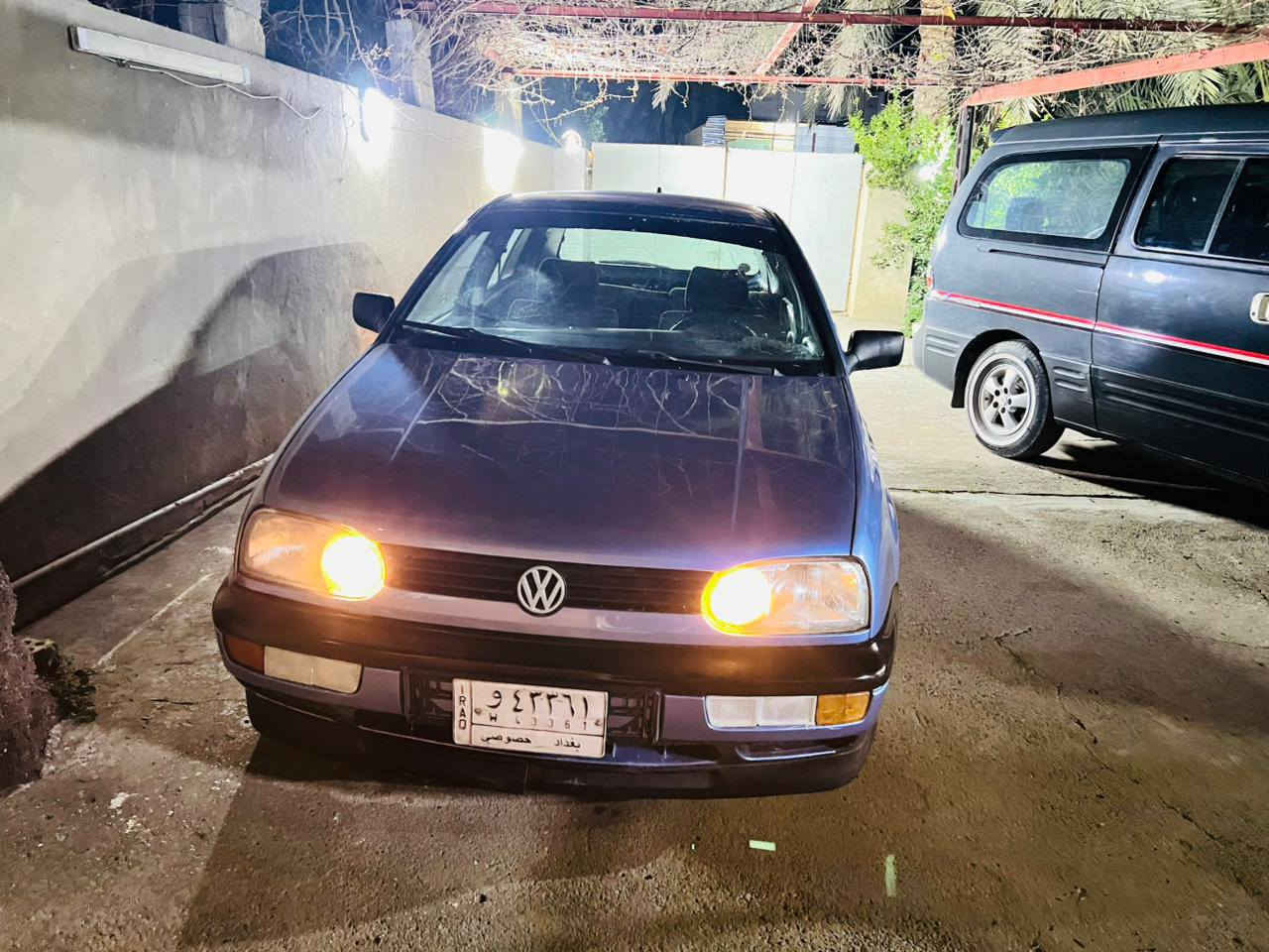 كولف موديل 92 بدون ضربه مسبوغه عام جماليه 
محرك 1800  
السعر 50 وبيها مجال بسيط جدا 
***********
