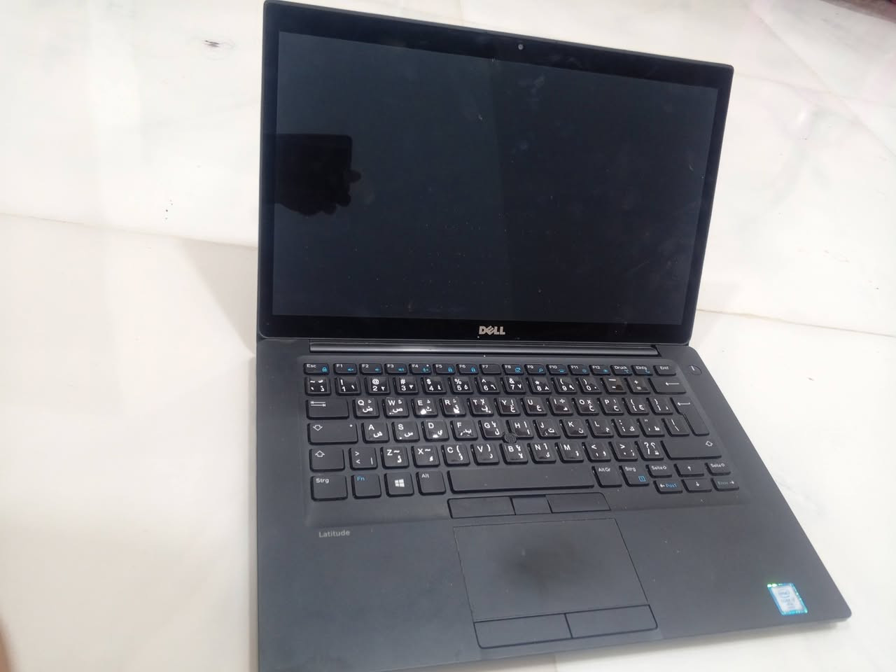 حاسبة (DESKTOP-E9TQINE)لبيع نوعها ديل
المواصفات موجودة الصورة 

مناسبة للدراسة والشغل والاستعمال اليومي 

بحالة جيدة ما بيه مشاكل

هدية مجانية ماوس 

Windows 10

للمراسلة والاستفستار وتساب :
***********
