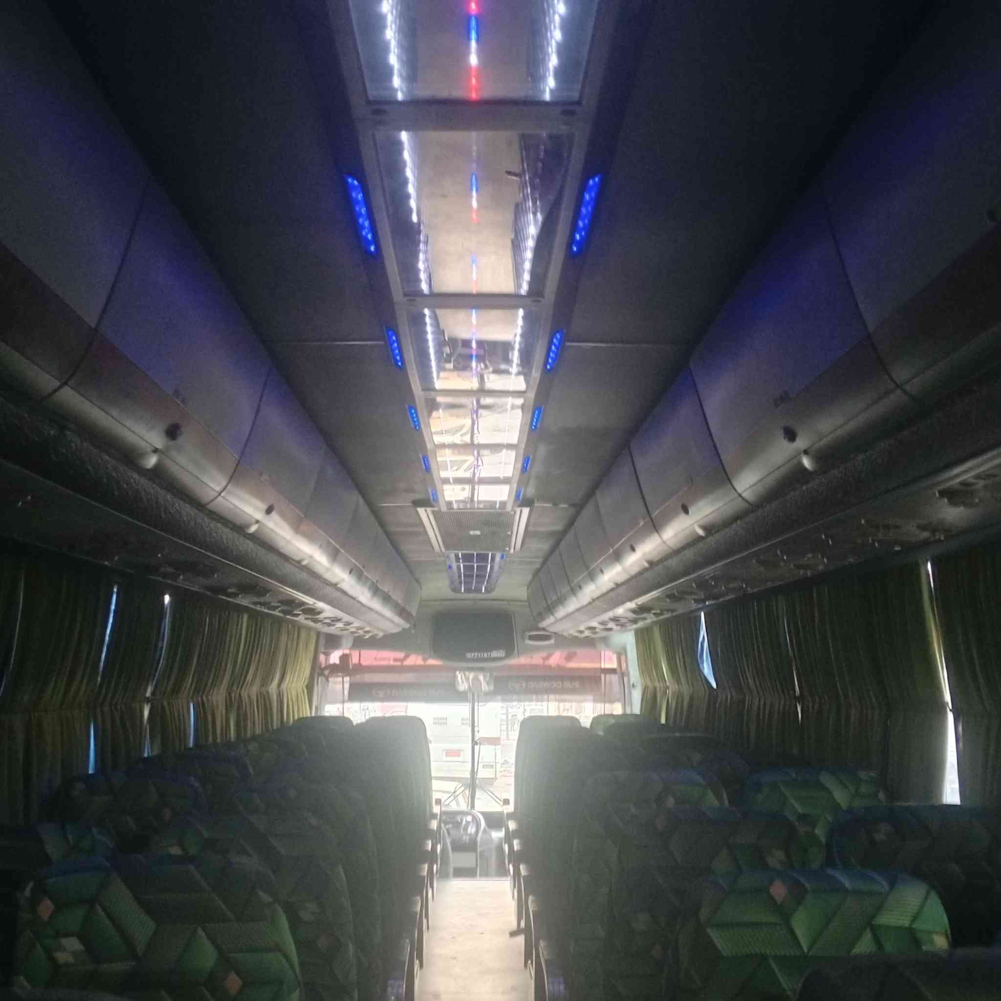 السلام عليكم سياره دايو عاليه للبيع موديل 2007 تخم تاير ويل كب تبريد صيني الداخل ديسكو سياره جاهزة أستفسار على الرقم ***********
