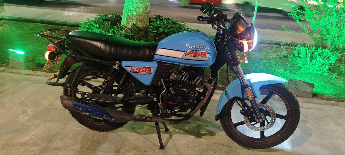 سلام عليكم رمضان كريم عليكم  💙دايون نفخ موديل 23سمائي💙 رقم وسنويه والمداور بأي وقت اداورلك  مكينه 200ومكفوله من كلشي شرط الفحص دراجه حلوه شلعه ومعدل  السعر 2200وبيه مجال بسيط الشراي يتصل ع رقم وبي واتساب مكاني كربلاء حي العامل ***********
