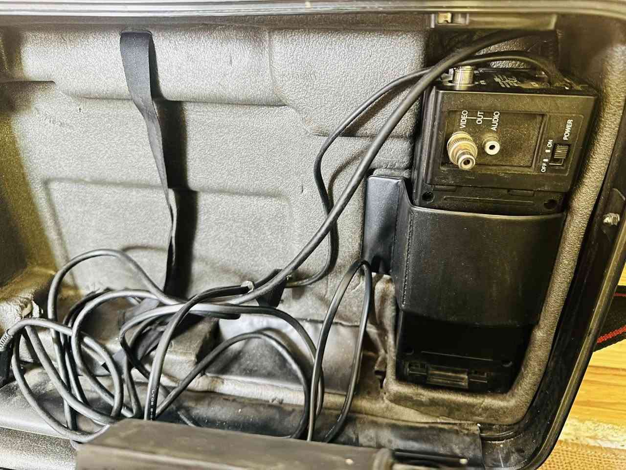 كاميرا مع جنطة مع شاحنة(فقط بطارية ماوياها الكاميرا +الكاميرا مابيها مدخل رام فقط كاسيت50 الف قفل هيا والجنطة
للمعلومة(فقط الجنطة مالتها وقبضة اليد مالتها بسعر هذني ينباعن)والشاحنة كذلك


**إذا كنت صاحب هذا الإعلان وتريد حذفه لأي سبب، رجاءا أرسل رسالة إلى الدعم الفني**