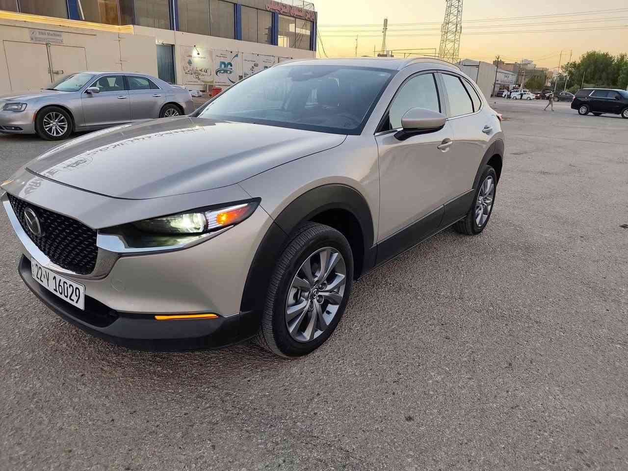 السلام عليكم/للبيع
مازدا (CX-30 PREMIUM PLUS)موديل 2024

اللون : مميز رقم اربيل

السياره بسم شركة تريد وكاله 

تريد تحويل بسمك مباشر

عداد المسافة : 8000

حجم المحرك : 2.5L ( 4,سلندر )

ملاحطة السيارة : الضرر بارد فقط بدون صبغ

بدون دواخل صور الحادث موجوده بالمنشور 

المواصفات : 𝐏𝐑𝐄𝐌𝐈𝐔𝐌 𝐏𝐋𝐔𝐒

فـــول فـــول مـــواصفـــاتــــ1/1

فتحة سقف بانورما

دةبل اكسل : 𝐀𝐖𝐃

كيج الكتروني 

 بصمة ابواب 

بصمة تشغيل 

شاشة دشبول ديجيتال

كاميرا

هاند بريك بصمة

اوتو هولد : 𝐀𝐈𝐓𝐎 𝐇𝐎𝐋𝐃

اوتو ستارت : 𝐀𝐔𝐓𝐎 𝐒𝐓𝐀𝐑𝐓

اوتو ستوب 𝐀𝐔𝐓𝐎 𝐒𝐓𝐎𝐏

رادار امامي (تحديد مسار)

رادار جانبي  (نقاط عمياء)

رادار خلفي (التحذير من الاصطدام)

حساسات امامي

حساسات جانبي 

حساسات خلفي 

نظام : 𝐄𝐂𝐎

نظام : 𝐍𝐎𝐑𝐌𝐀𝐋

نظام : 𝐒𝐏𝐎𝐑𝐓

نظام :𝐎𝐅𝐅-𝐑𝐎𝐀𝐃

كشنات جلد

كشنات كهربائي

كشنات هيتر

تحكمات استيرن

استيرن هيتر

تبريد لمس

تبريد مركزي

صندوق شفط كهربائي 

لايتات 𝐋𝐄𝐃 ليد عدسة زينون بلادي

بكلايتات 𝐋𝐄𝐃 ليد بلادي

ويل كروم 

وبعد هواية مواصفات…

السعر  / 168 وبيها مجال 

مكان السياره نجف 

الاتصال 

***********
