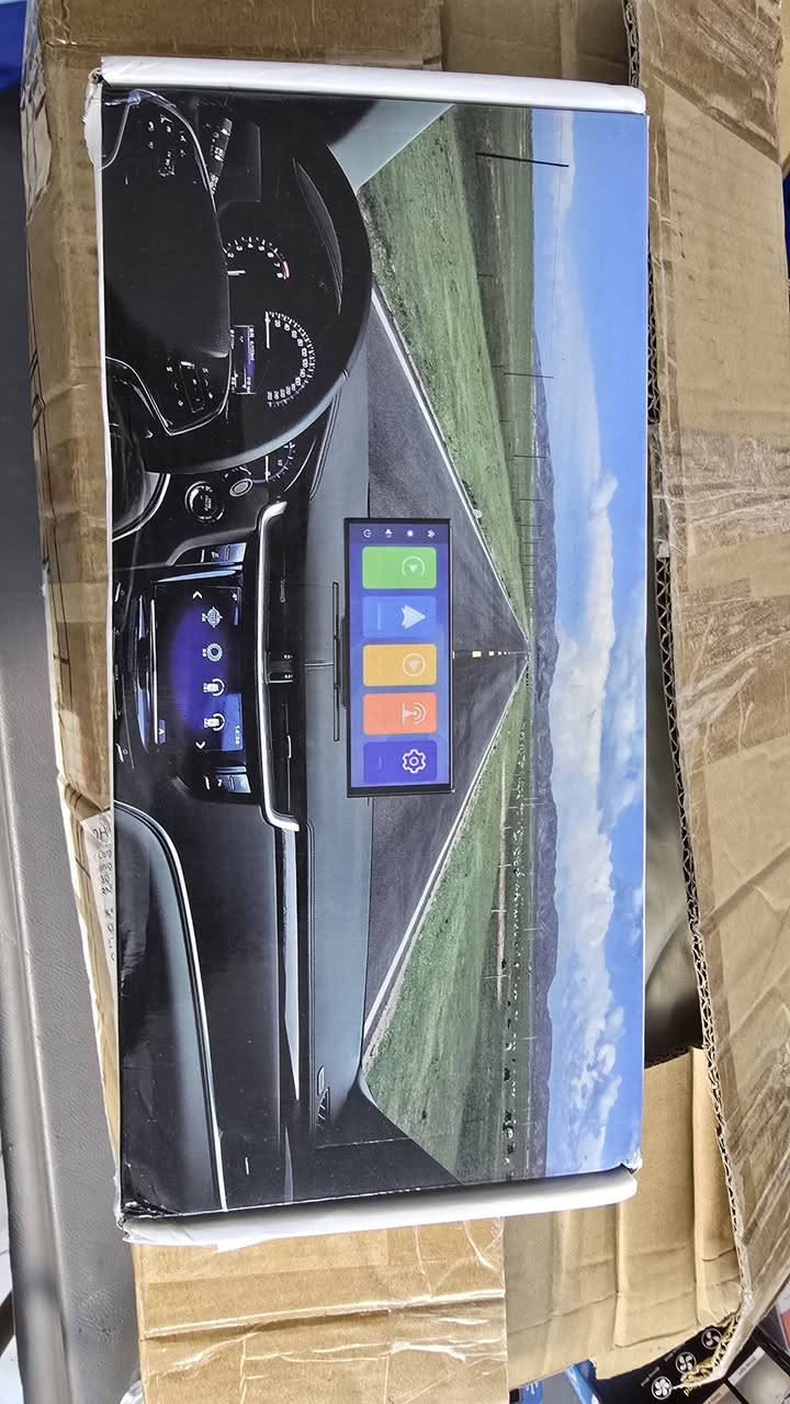 سلام عليكم
شاشة اندرويد اوتو جديد غير مستخدم


**إذا كنت صاحب هذا الإعلان وتريد حذفه لأي سبب، رجاءا أرسل رسالة إلى الدعم الفني**