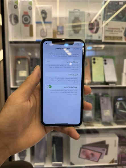 نقد او اقساط 
ايفون 11 اخو الجديد ذاكرة 128 بطارية 89 جهاز بلادي 
وتر بروڤ وصل ضمان من المركز 10 ايام وين مايعجبك افحص

السعر 285 قفل بدون عملة 
متوفر واتساب واتصال *********** بغداد اعظمية
( خلي متابعة للصفحة 🔔 حتى تشوف كل الاجهزه والعروض )
