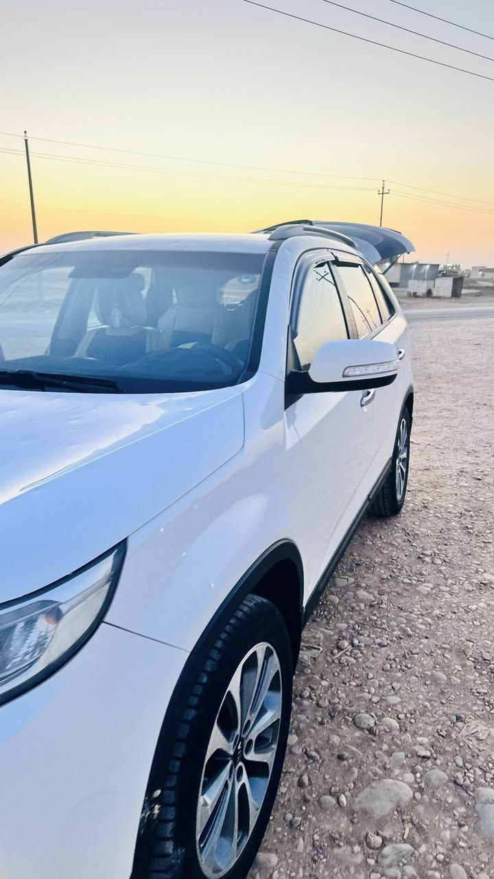 ‏ سورنتو خليجي 2015 مواصفات فول ‏1/1 بدون بانوراما تبريد ثلاث قطع بصمة ودخول ذكي بصمة الأبواب مريء شفط طقم جديد هزة جديدة مثبت سرعة رادار امامي رادار خلفي بدون صبغ بدون تعديل البارد بيها حالوب بوند وسقفيه و جهه السائق قليل محرك 4 لا صرف ولا نفخ ممشى170,000
‏رقم أربيل شرط  التحويل السعر 150بيها مجال قليل للتواصل على الخاص واتساب او اتصال ***********
