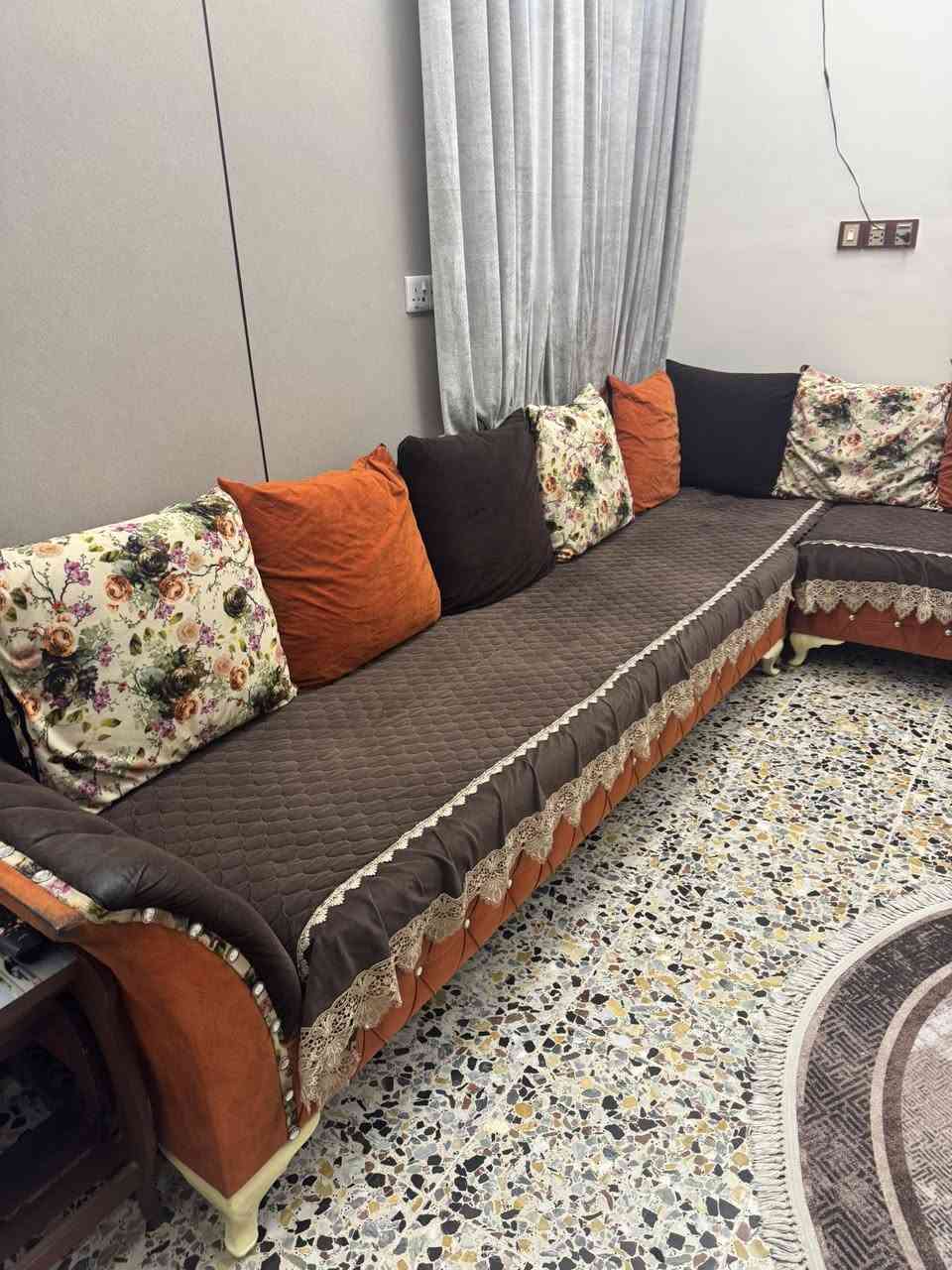 ديوان ١٠مقاعد نظيف مع طبله وطابوريه كامل سعره ٢٠٠


**إذا كنت صاحب هذا الإعلان وتريد حذفه لأي سبب، رجاءا أرسل رسالة إلى الدعم الفني**