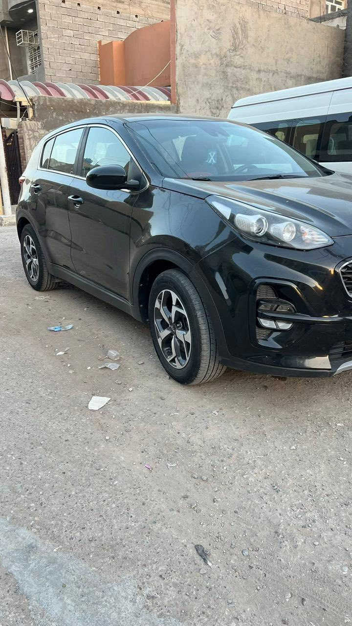 لبيع سبورتج موديل ٢٠ وارد امريكي بيهه قطعتين صبغ جاملغ وبنيد بدون دواخل رقم بغداد بسمي مكينه دوش ٢٠٠٠ لا صرف ولا بخار خير من الله سياره سعر ١٤٠ وبيهه مجال حك الجي ‭٠٧٧٢ ٢٢٨ ٣٦٢٢‬ مكاني ديالي بعقوبه
