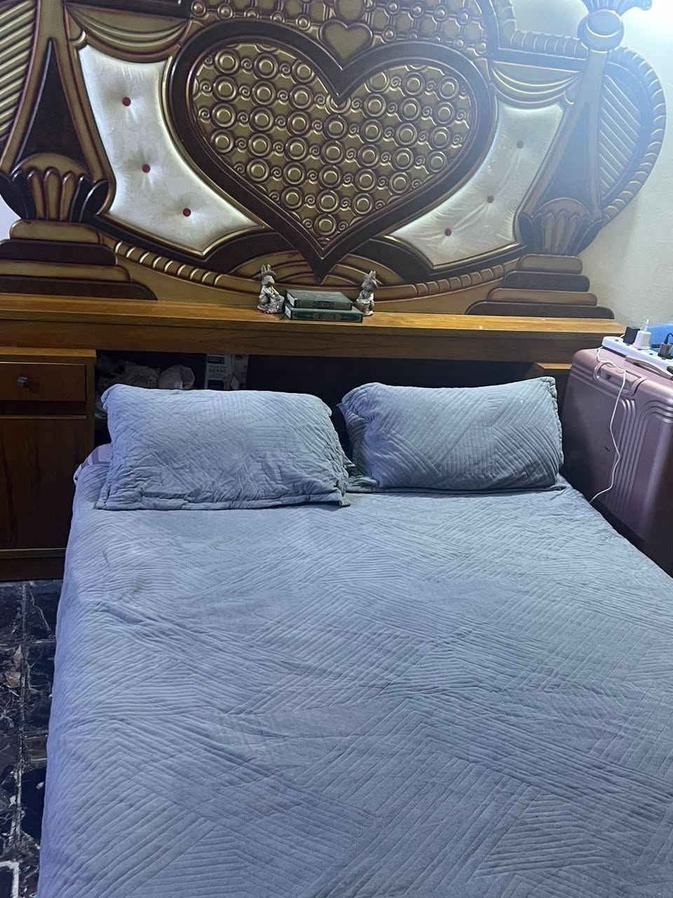 غرفه نوم للبيع السعر 750 وبيها مجال للأستفسار خاص...


**إذا كنت صاحب هذا الإعلان وتريد حذفه لأي سبب، رجاءا أرسل رسالة إلى الدعم الفني**