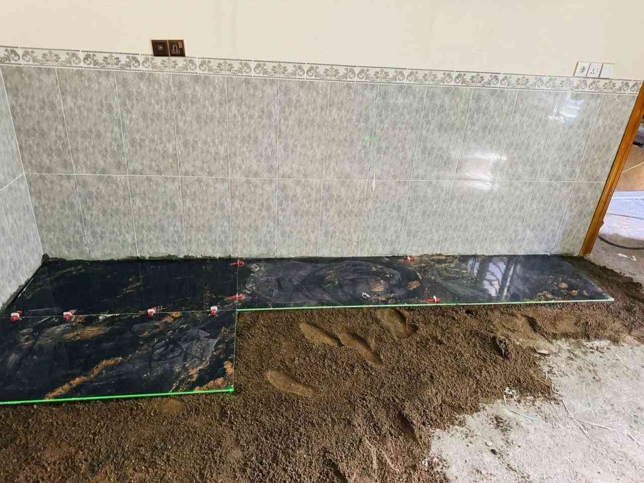 اسطاوات سيراميك متفرغين 
***********
