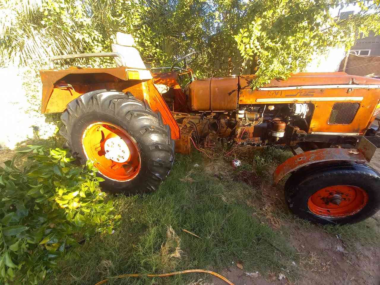 سلام عليكم  لبيع مكينه عنتر موديل85مكفو له كفاله عامه وضع شركه كير محرك وكسن هودرليك  مكفوله من كلشي رقم بابل تحويل مباشر سنويه صاقطه 218بيهه دفتر كاز المكينه وضع شركه ***********
