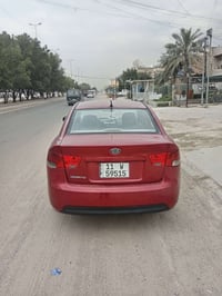 سيراتو موديل 12رقم بغداد مكان البياع ٠٧٧٢٩٣٧٨٩٣١