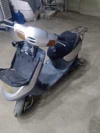 للبيع 150الف او مراوس ب4 كير حتلو بدون اوراق  خاص او 07709503364