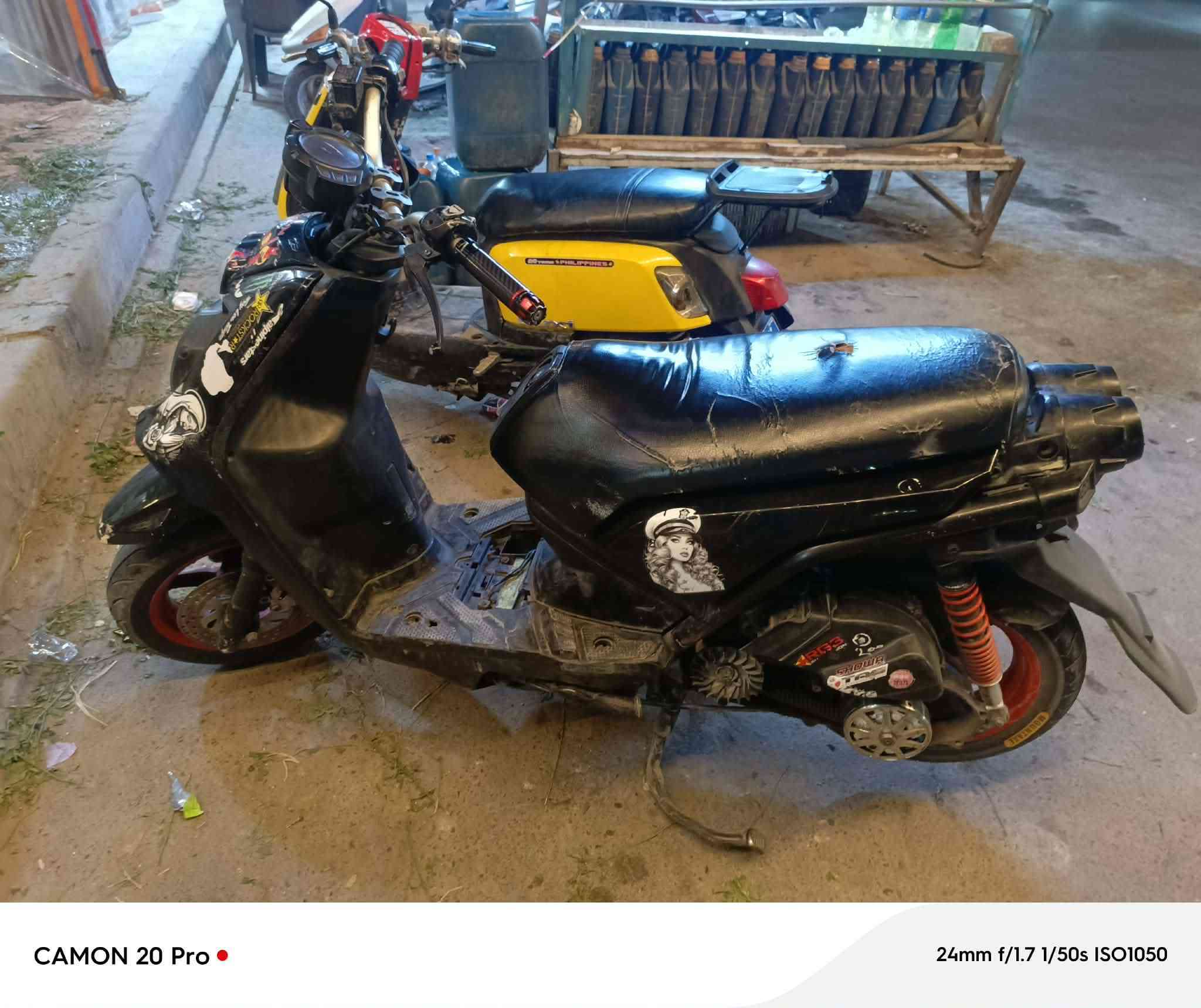 السلام عليكم سكنس جبلي للبيع دراجه بيه صوت بس بلكلج المامي دراجه يرادله ترتيب نقص بس قبق باتري وقبق بانزين سعر 600وبيه مجال مكاني بغداد حي اور رقمي***********
