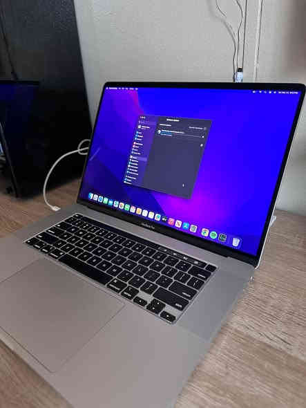 ماك بوك برو 2019 أعلى مواصفات للبيع او مراوس
معالج cor i9 9980hk 4.5ghz
رام 32g
كارت شاشة 8g
هارد Ssd 1tb
حجم الشاشة 16 انش بدقة 4k
نظام الصوت محيطي يدعم دولبي اتموس
يحتوي على تاج بار و بصمة
اخر اصدار من mac os taho مع ويندوز ١٠ مثبت
الجهاز مناسب للأعمال الثقيلة والدراسة والالعاب
السعر 1100 الف
الجهاز نضيف مكفول
رقمي ***********
مكاني بغداد البياع
