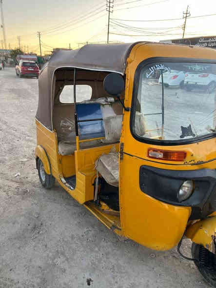 تكتك للبيع موديل 19 شهر ال12 رقم بغداد تحويل ثاني يوم كفاله ضربه وصبغ عده الدوس  ب5 ونص وبيهامجال عنوان بغداد طريق لدوره يم علوت لرشيد ***********
