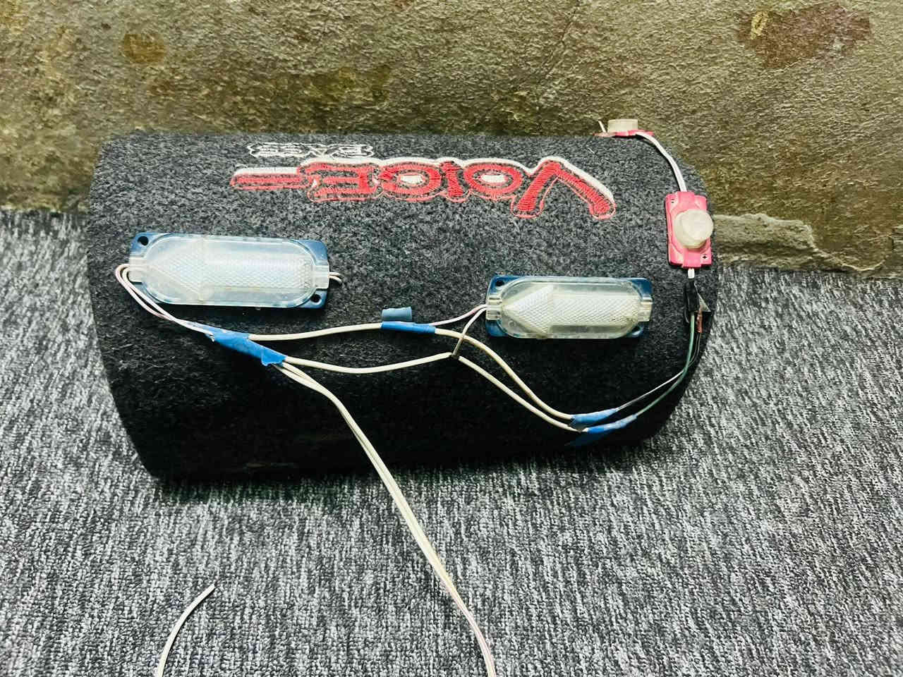 سلام عليكم 
مظخم ودشبول تكتك للبيع 
نضيفات كلش سعر الدشبول 30 الف 
وسعر المظخم 30 الف ثنينهم ب 55 بيهن مجال 
مكاني بغداد  رقم الهاتف ***********
