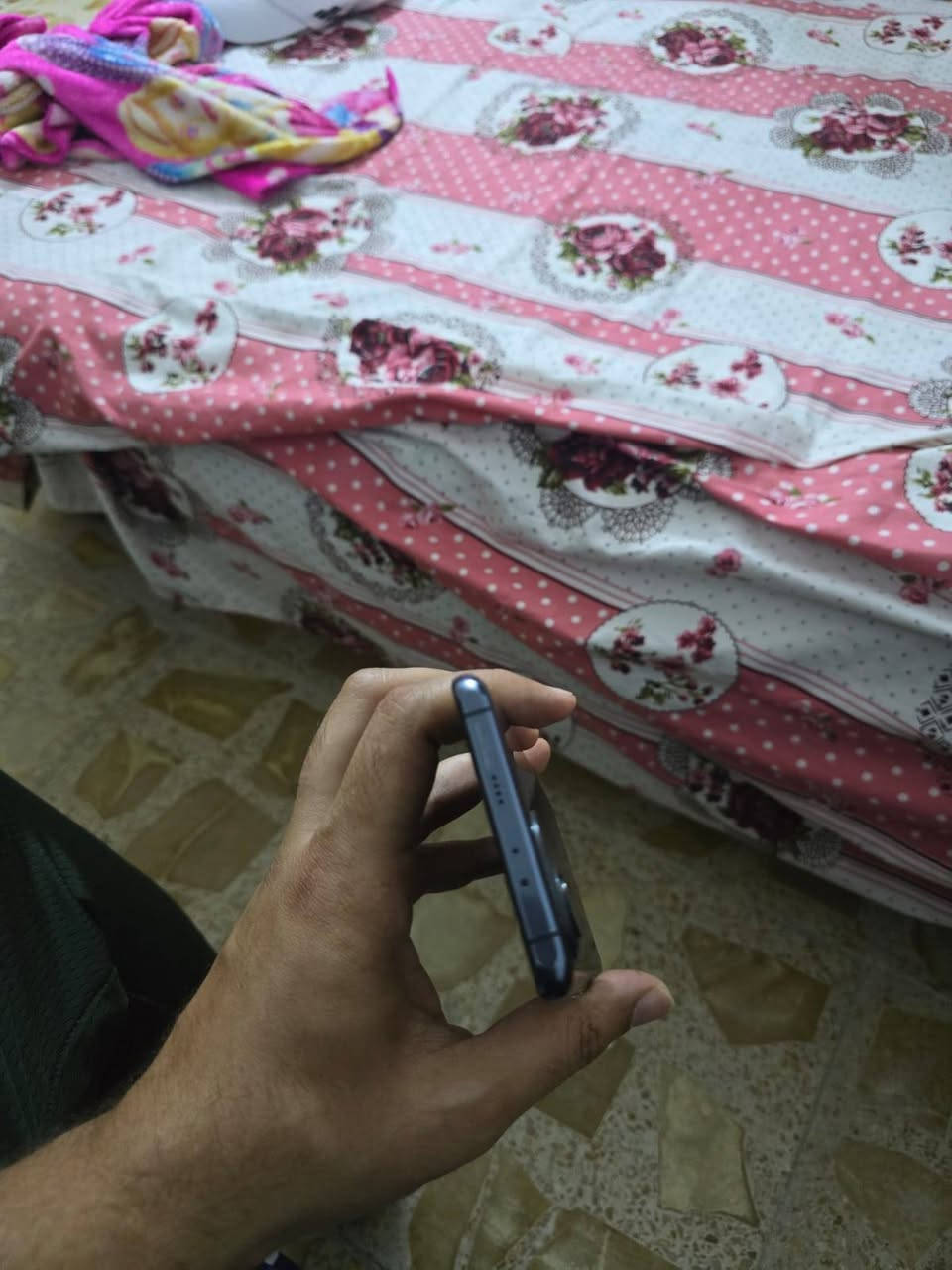 السلام عليكم شاومي mi11
الجهاز كلشش نضيف لا مفتوح ومبدل ولا اي مشكله بي تاخذه مكفول فقط البطاريه تبقى شحنها 100 ما تنزل بس استخدام كلش طبيعي ينزل  بس ما يبين شكد نازل شحن  مكاني بغداد الغزاليه شعره 175 الف قفل


**إذا كنت صاحب هذا الإعلان وتريد حذفه لأي سبب، رجاءا أرسل رسالة إلى الدعم الفني**