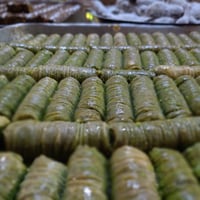 بقلاوة بالكاكو • عش العصفور بالنوتيلا • موصل حي القدس