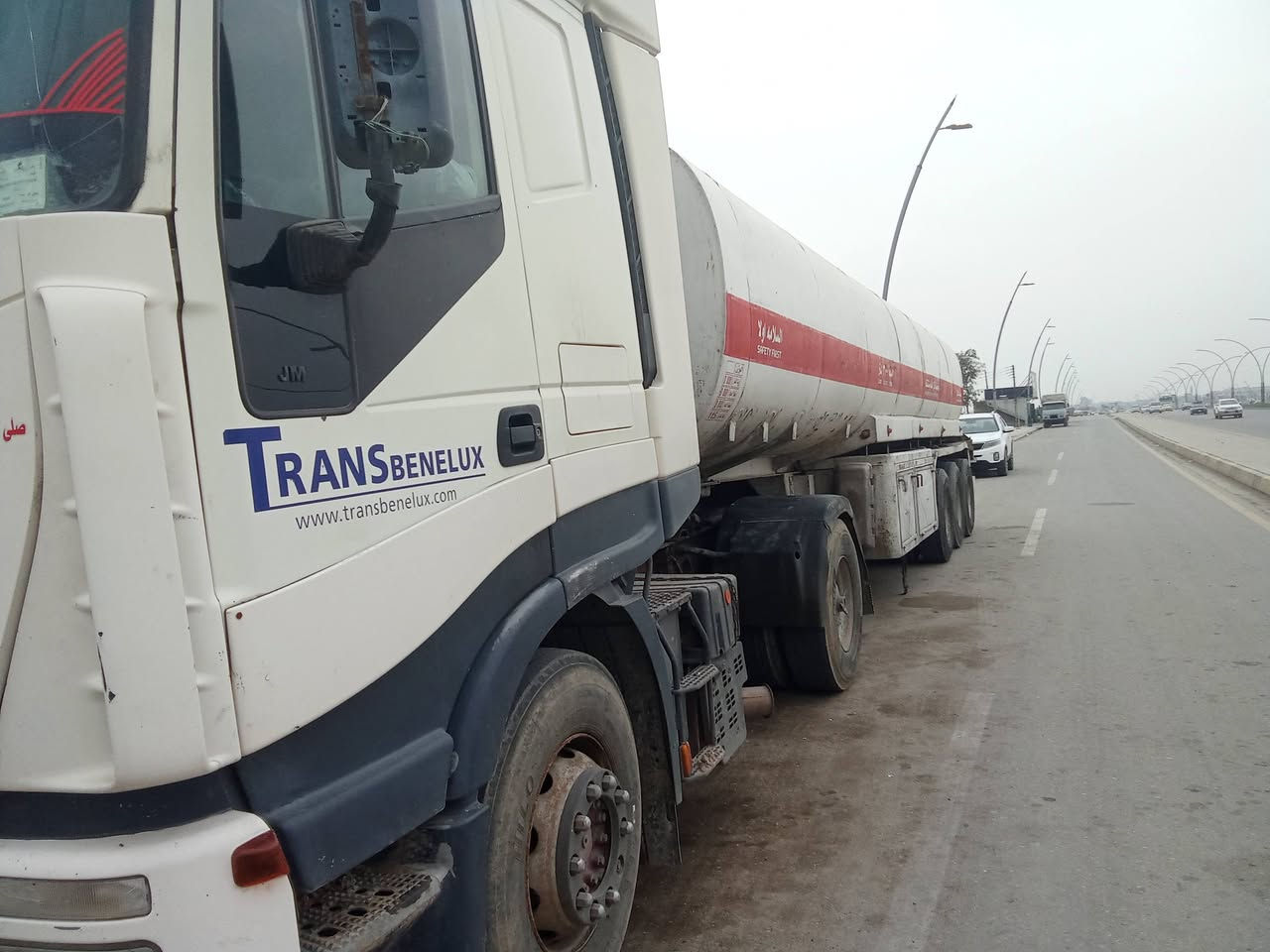 صهريج افيكو موديل 2005 كير عادي رقم نينوى محرك بداية نفخ طخم تاير نظيف سيارة كاملة جاهزة عالشغل 
الشرعي مالها موجود عنوان الموصل اصلاح الزراعي
رقم الموبايل ***********
