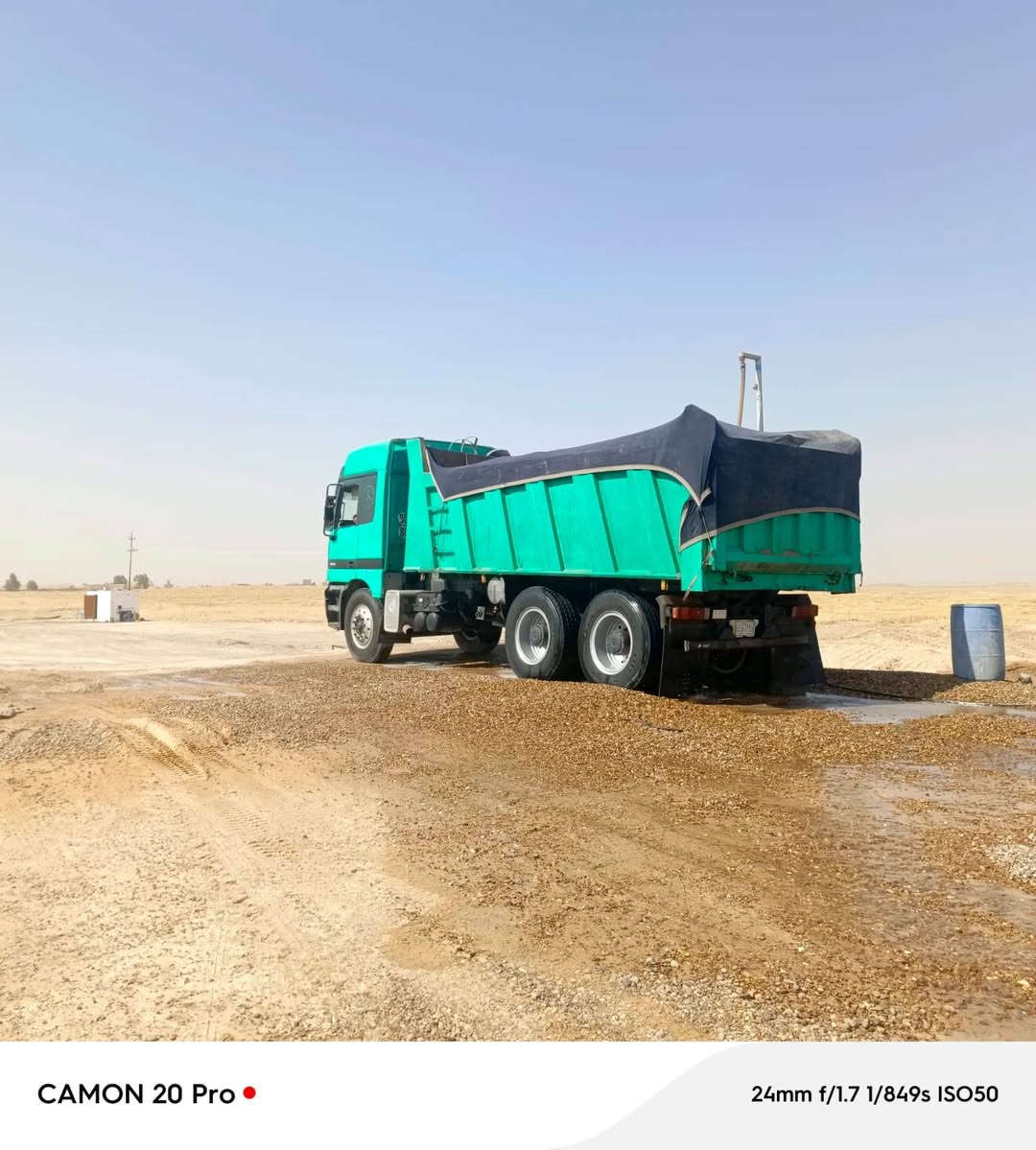 السلام عليكم اكتروز 2001 بموديلها رقم قادسيه بسمي كير ومحرك ومجموعه وتخم تاير مكفول   حداديه جديده جاهزه كبل للشغل ***********
