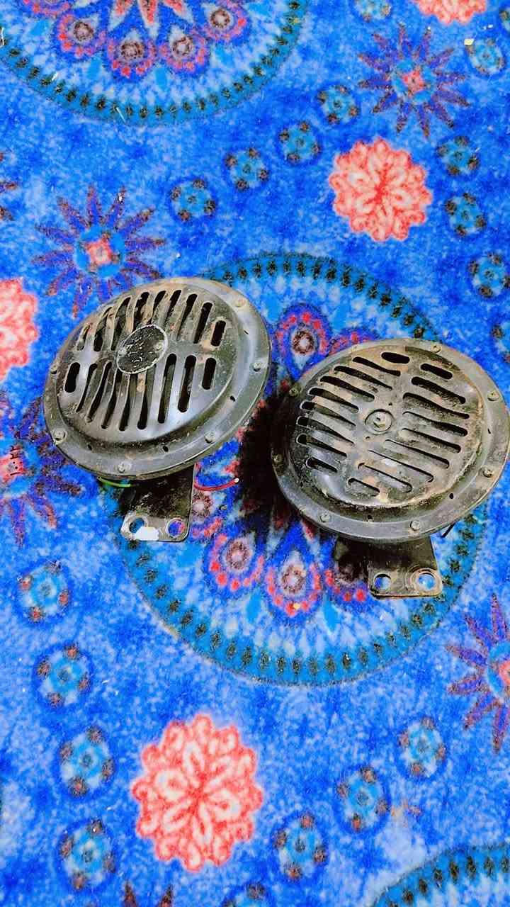 سلام عليكم هورنات بوش اصليات شرط عل فحص سعرهن سعرهن خاص ليحب يتصل لستفسار ***********
