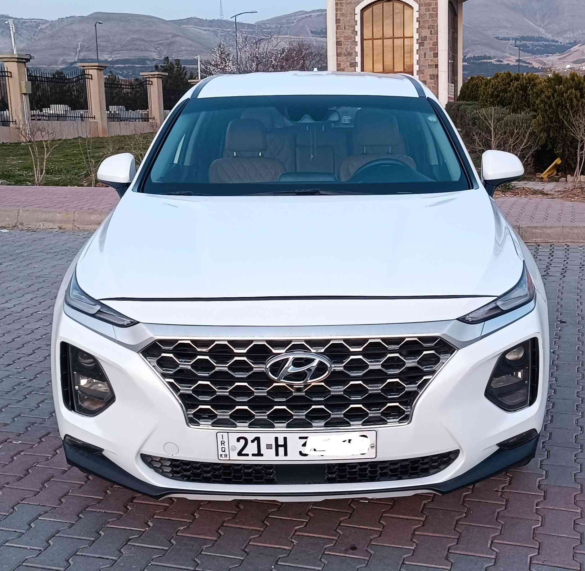 هوندا سنتافي امریکي 2020
سلندر ٤
بصمە
بصمە علی الابواب الامامیة
اتو هولد
اتو ستوب
اتو ترافیک 
تحدید سرعة
رادار
کشن هیتر و کهربائي
تحکمات علی السکان
۷٤۰۰۰ کیلومتر

اکو حادث الخفیف بدون داخل و تقریبا بدون صبغ (انظر الی سونر)
ایرباک سیستم بعد حادث
السنویة الجدید حتی شهر ۱۰   ۲۰۲۷
ماکو اي المشکلة.
مکان السلیمانية

۱٨۳ بها مجال

***********
