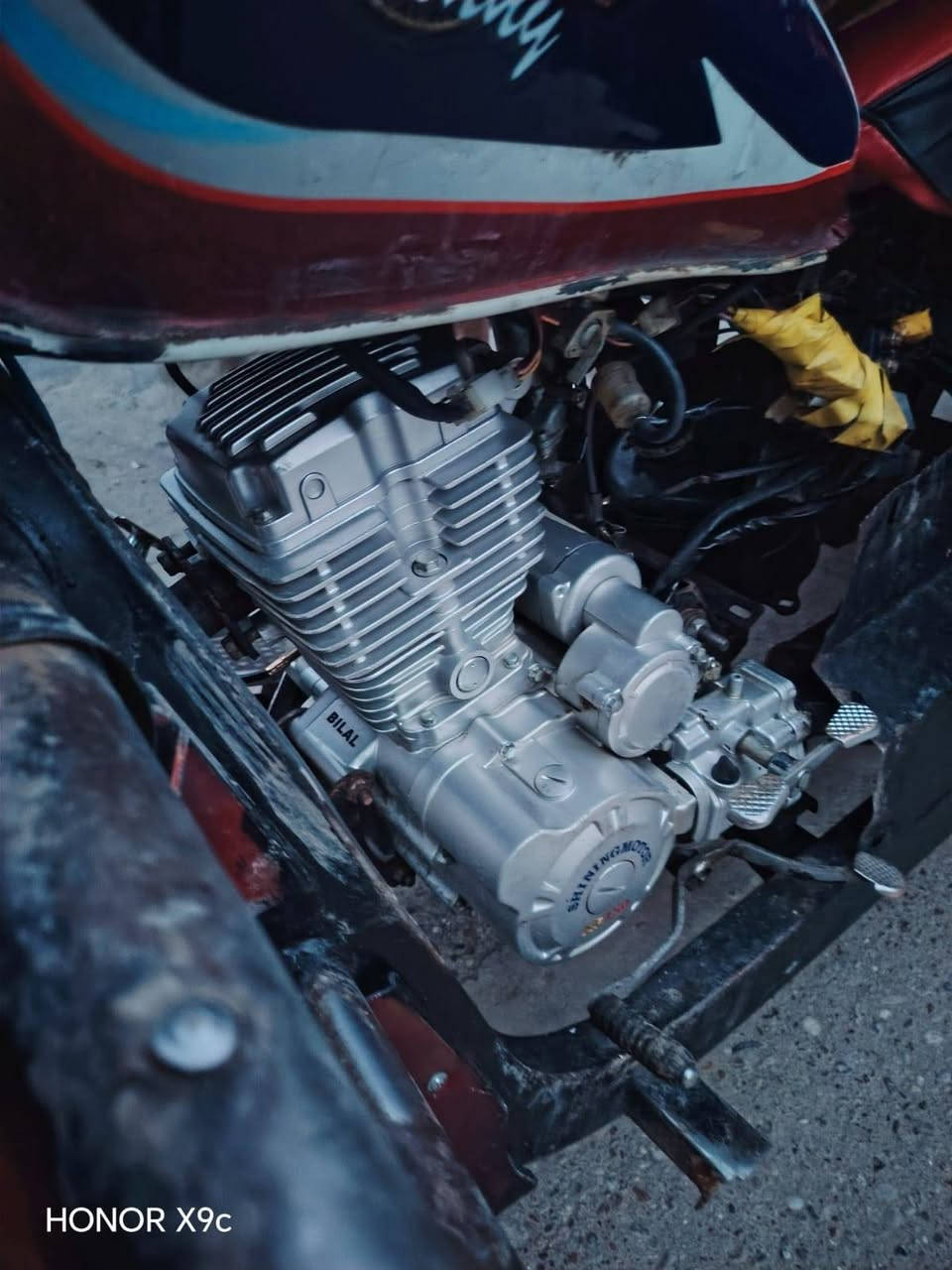 السلام عليكم ستوته للبيع دايوان
*********** موديل 18 مكان بغداد المعامل
