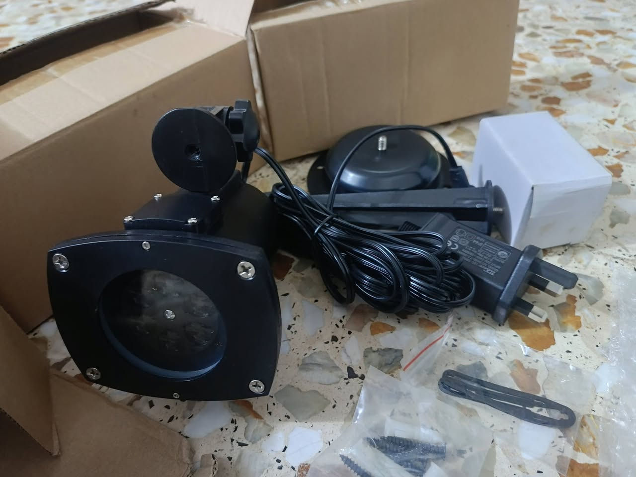 بلوجكتر اضائة يستعمل داخل البيت وخارجه يأتي مع شرائح عدد 12 شريحة للاحتفالات والمناسبات أو تغيير مود المكان 
السعر ب 25


**إذا كنت صاحب هذا الإعلان وتريد حذفه لأي سبب، رجاءا أرسل رسالة إلى الدعم الفني**