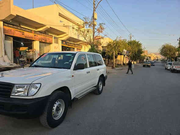 مؤنيكا 
٢٠٠٣
نموونه 
 
سپير له كؤل
***********
