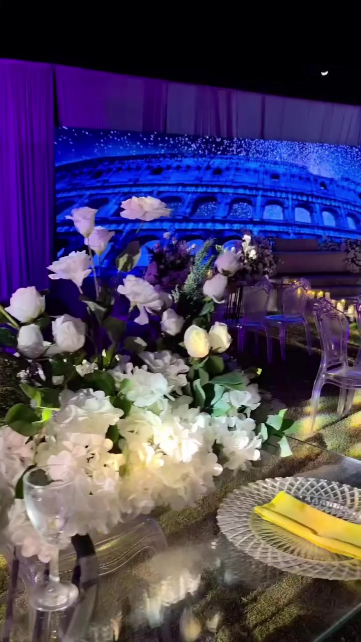 اهلاً وسهلاً✨🤍
قاعة لايت روز – Light Rose
حيث تتحوّل لحظاتك إلى ذكريات لا تُنسى

نقدّم لك قاعة أنيقة بتصميم عصري وإضاءة ساحرة، مثالية لإقامة
👰‍♀️ الأعراس
💐 الخطوبة
🎉 أعياد الميلاد والمناسبات الخاصة

📍 احجز موعدك الآن ودعنا نكون جزءًا من فرحتك 💖
بغداد - الدوره - البوعيثة- قرب مجزرة بغداد
*********** - ***********

قاعة لايت روز للاحتفالات هي الخيار الأمثل لكل من يبحث عن الفخامة والتميّز في تنظيم المناسبات.
تتميّز القاعة بتصميم أنيق، إضاءة حديثة، ومساحة واسعة تضمن راحة الضيوف وجمالية الحدث.
نحرص في لايت روز على تقديم أجواء راقية تليق بأهم لحظات حياتكم، مع إمكانية تنسيق الديكور حسب ذوقكم الخاص، ليكون يومكم اجمل

‏Light Rose – لأن مناسبتك تستحق التميّز 🌹

الحجز يشمل🤍
1- كوشه
2- ميوزه وتزين vip+ كراسي
3- كادر تصوير + البوم صور للعرسان
4- دي جي
5- كادر تقديم
6- انارة ليزريه 
7- شعالات ناريه
8- تنسيق ورد 
———
العدد يصل الى 600 نفر
