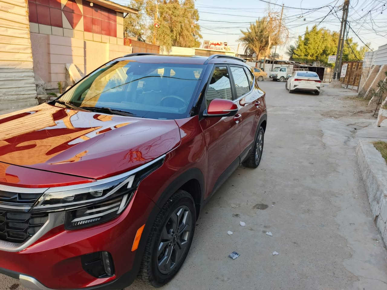 سليتوس 2024 
لون ماروني 
موصفات 
فتحة 
بصمة 
شاشة انكفشن متصل 
كشنات جلد تدفئة 
مانع انزلاق 
مانع انحدار 
رادار 4 جهات كامره خلفيه 
توقف ذاتي 
تحكم ستيرن 
وباقي الموصفات معروفه
التواصل  
+964 770 966 8151


**إذا كنت صاحب هذا الإعلان وتريد حذفه لأي سبب، رجاءا أرسل رسالة إلى الدعم الفني**