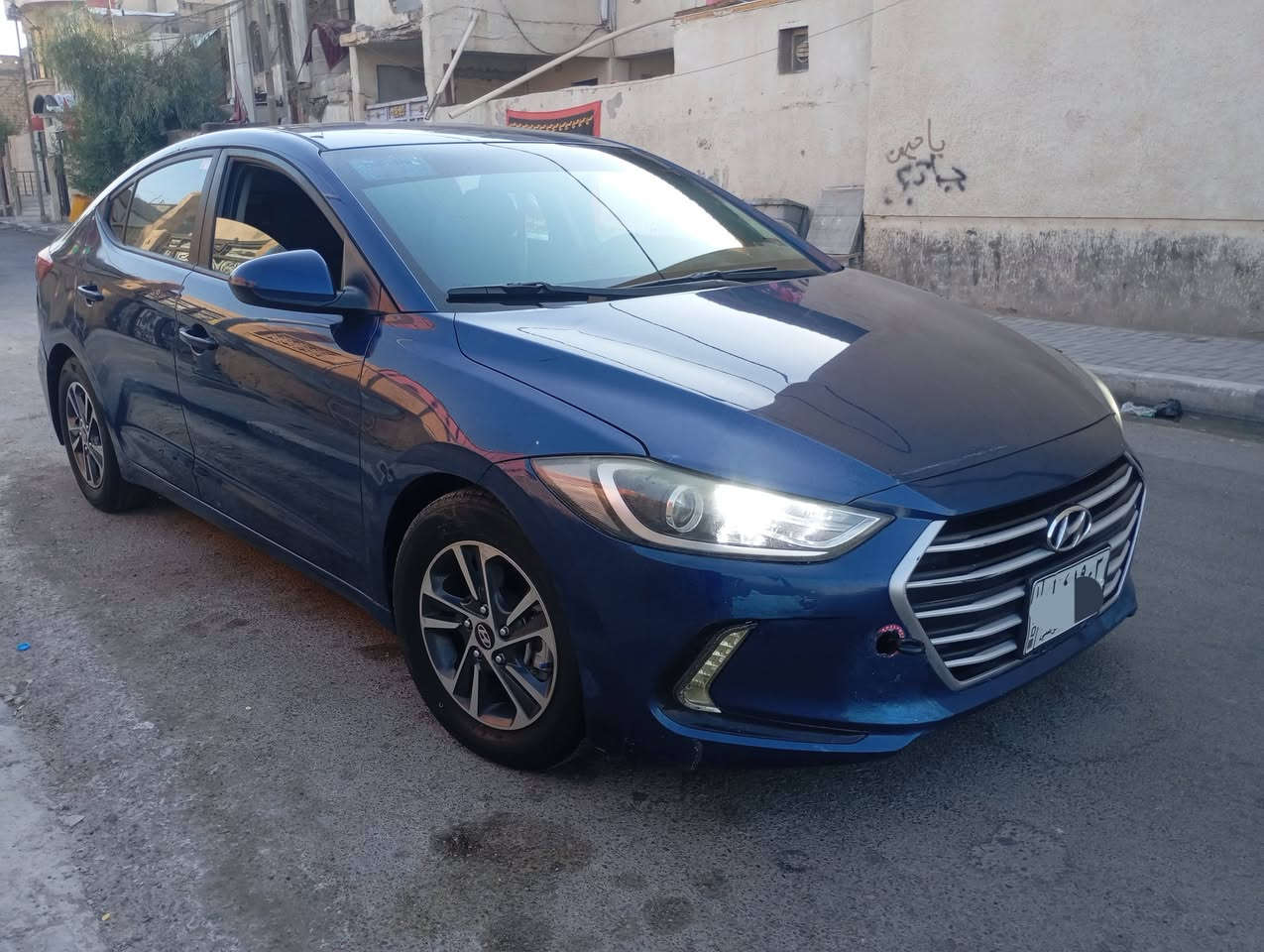 النترا موديل 17 وارد امريكا ضربتها بالبنيد بسيطه و بيها دحكه بالجاملغ الخلفي فقط مكينه 2000 دوش گير AT المرغوب السيارة كفالة گير مكينه حداده كهربايات تبريد ثلج السيارة بأسمي رقم بصرة مكانها بالبصرة استخدام شخصي ماشيه 75 الف كل نقص مابيها السعر المطلوب 113 بيها مجال قليل رقم راعيها ***********
