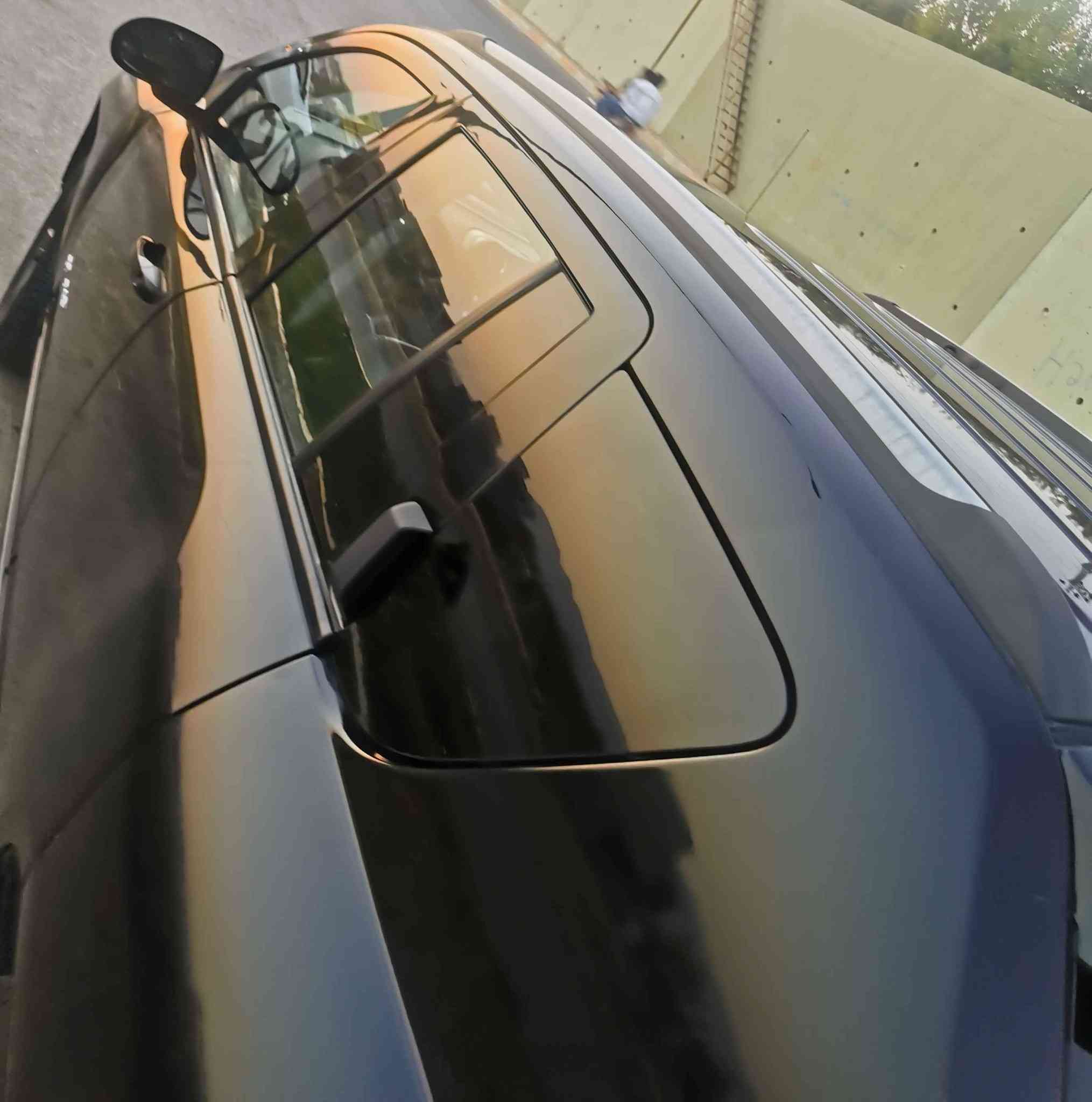 جێپ کۆمپاس ۲۰۱۷
۹٥هەزار ڕۆیشتووە 
سەنەوی بەسەرچووە،بەشەرتی بەناوکردن و غەرامە...
تحدید سورعە،سوکان ڤۆلیۆم،کوشن هیتەر ،دەبڵ ئەکسل
بەشەرتی گێڕو مەکینە ،خاوێن و بەێ تەقەو ڕەقەیە

بۆ زانینی نرخ یا پەیوەندی بکەن یا نامە بنێرن بۆ واتس ئەپی ئەو ژمارەیە  ***********
ڕەسمی سۆنەرەکەی لە کۆمێنت دادەنێم بشدار, السليمانية
